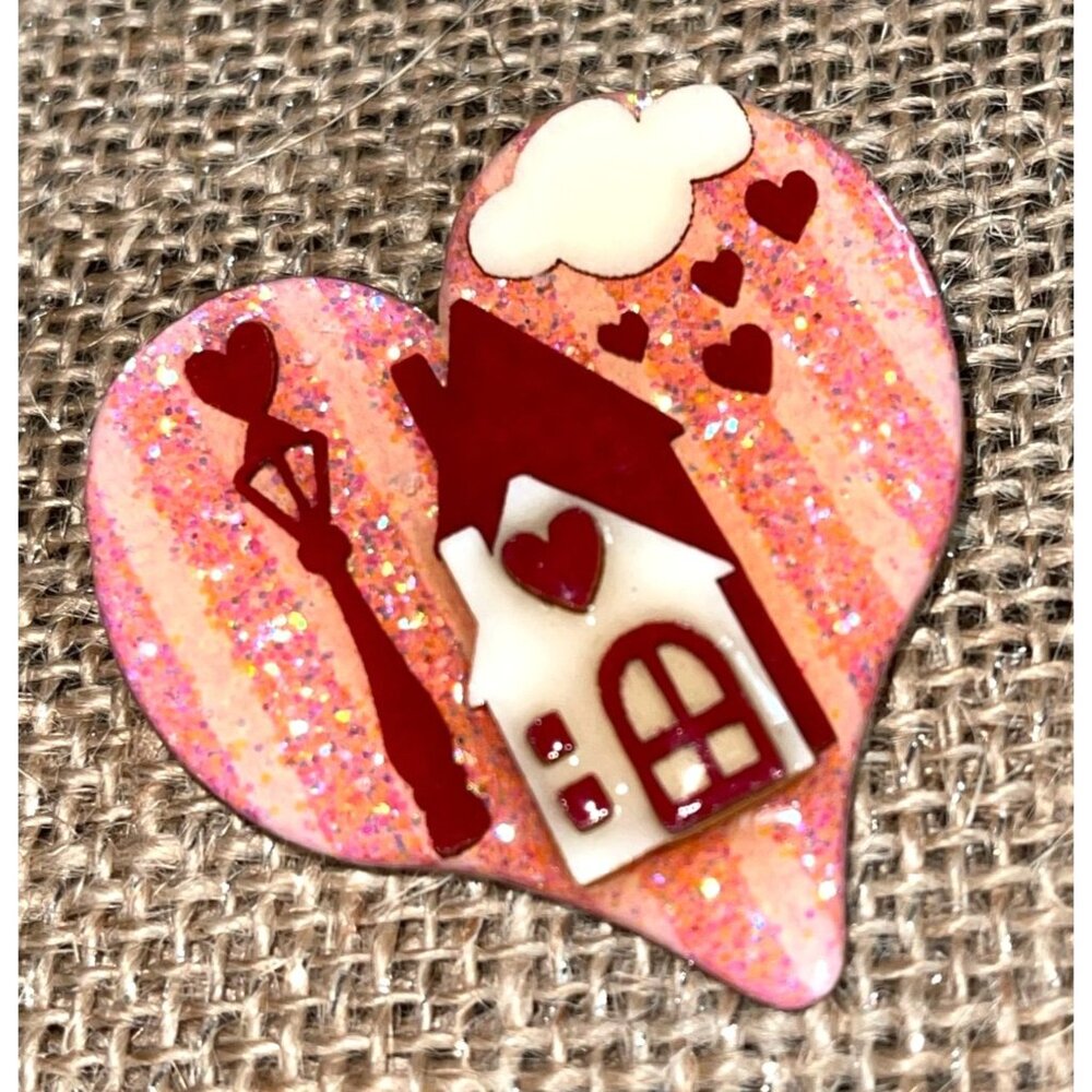 Vintage Lucinda Heart Shape Pin Glittery House Valentine Theme Red Pink Cream - Picture 4 of 16